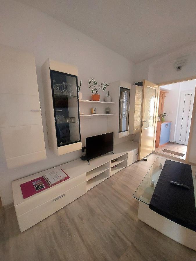 Apartma_Samy Izola Esterno foto